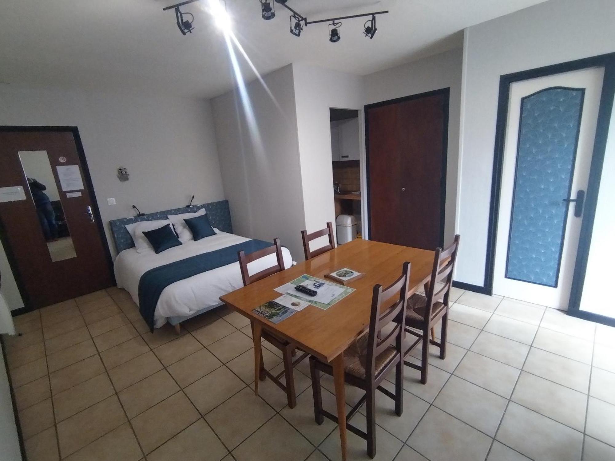 Latre Freres Location Apartment Lourdes Exterior foto
